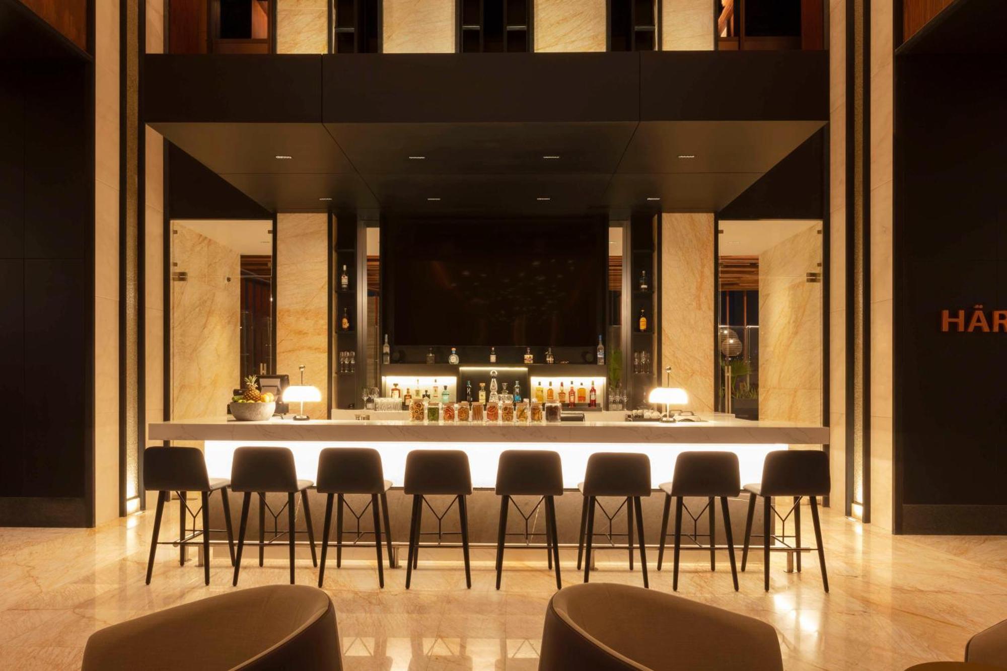 Hilton Monterrey Valle Exterior photo