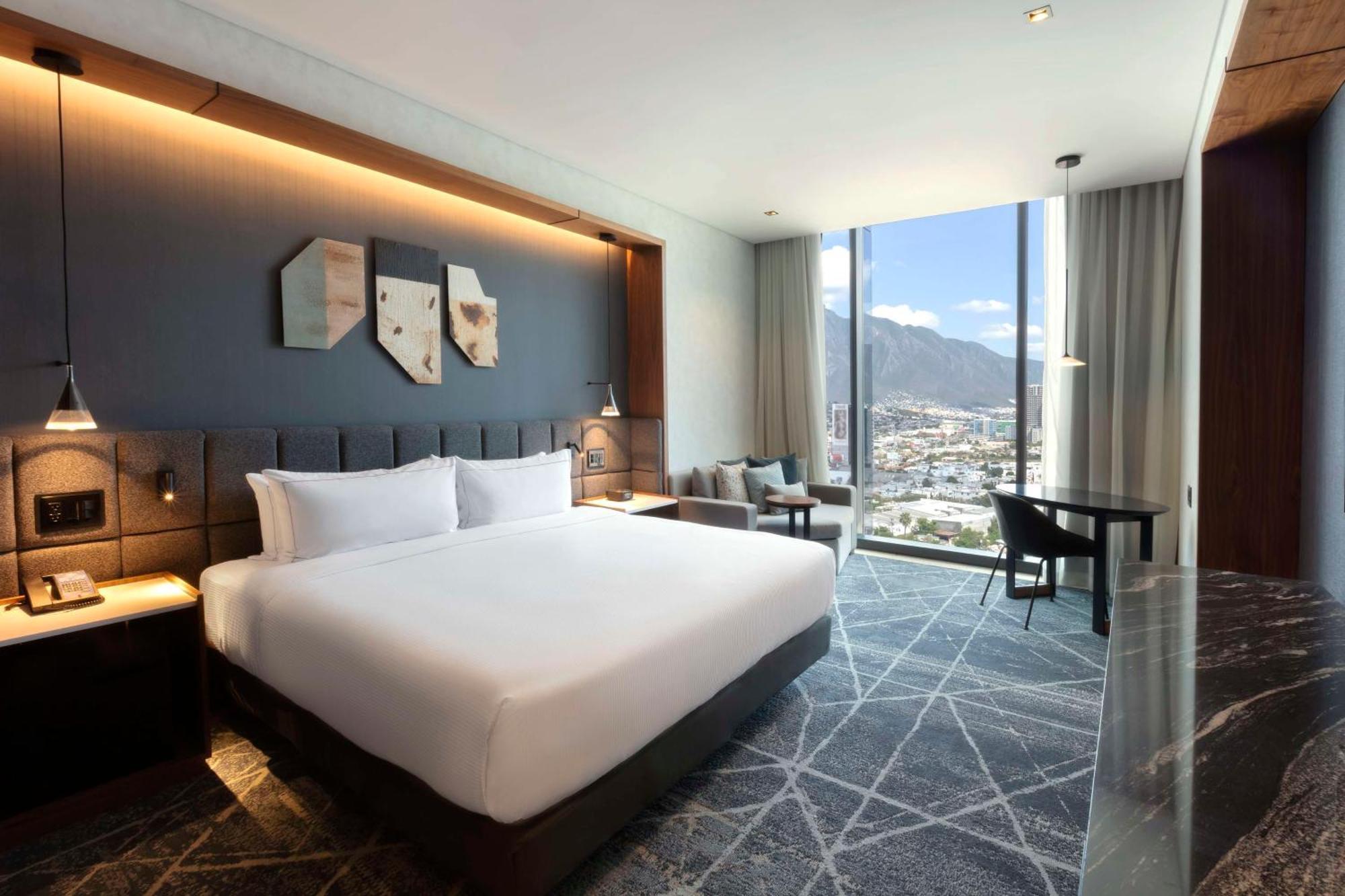 Hilton Monterrey Valle Exterior photo